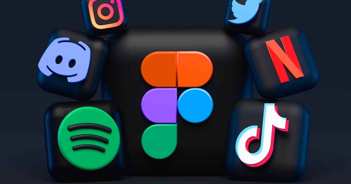 Social Media vs. Website: Die richtige Balance für digitales Marketing