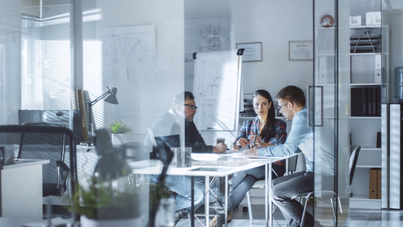 Designagentur als Unternehmenspartner – Corporate Design und Markenstrategie